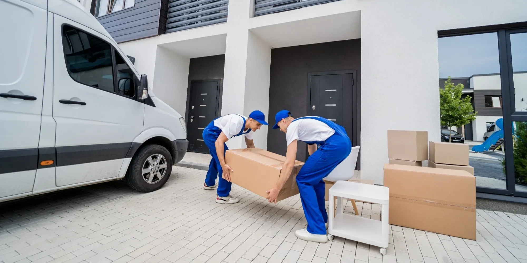 Kolimisteenus koos kogenud laadijatega